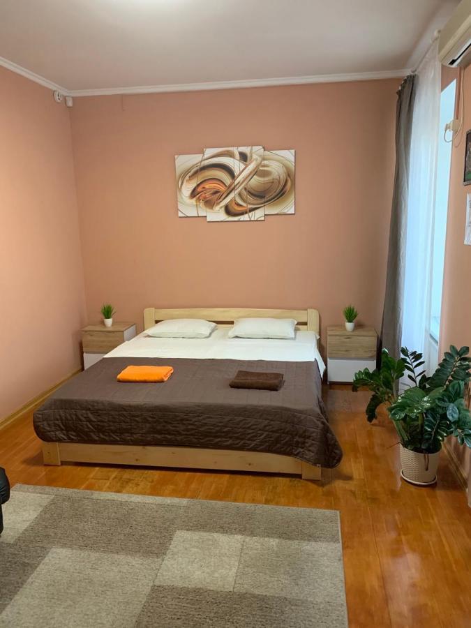 Хостел Friends House Odessza Kültér fotó