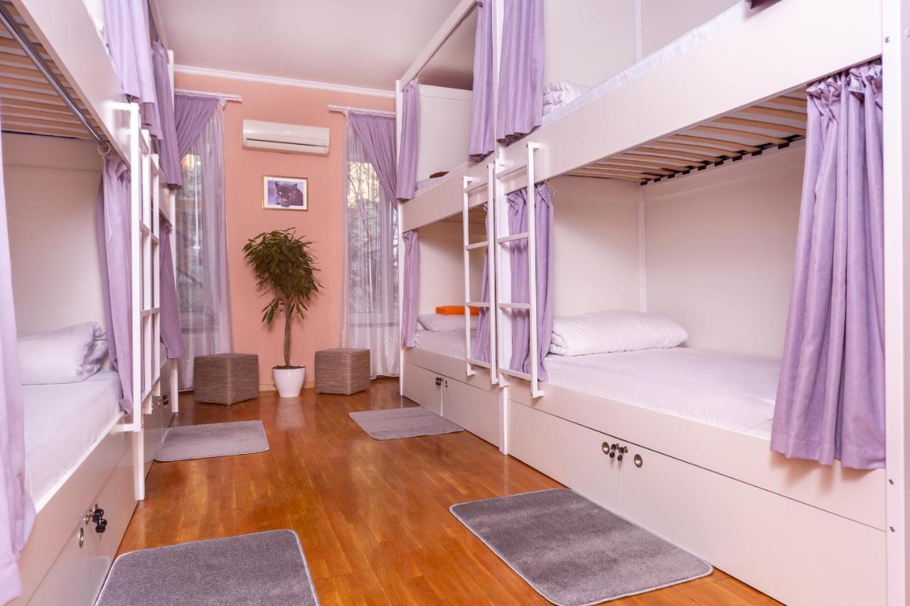 Хостел Friends House Odessza Kültér fotó