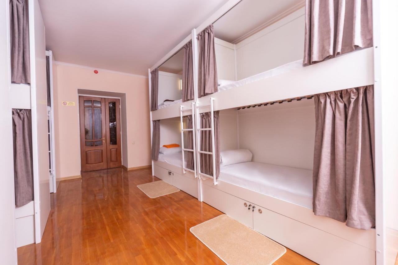 Хостел Friends House Odessza Kültér fotó