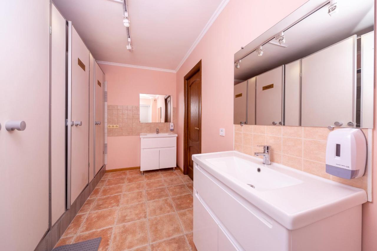 Хостел Friends House Odessza Kültér fotó
